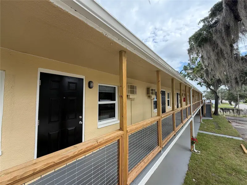419 Grapefruit Ave #7a, FL