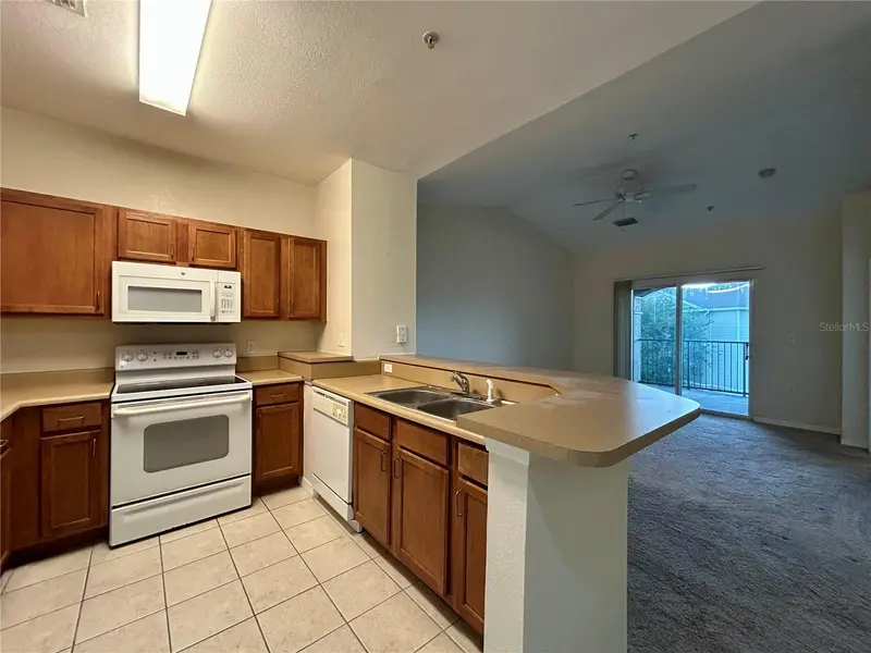 8112 Claire Ann Dr #302, FL
