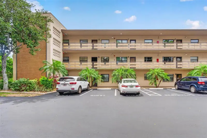 5975 Terrace Park Dr N #311, FL