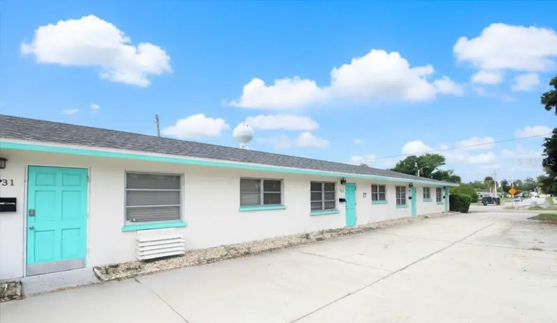 6383 Gateway Ave #6383, FL