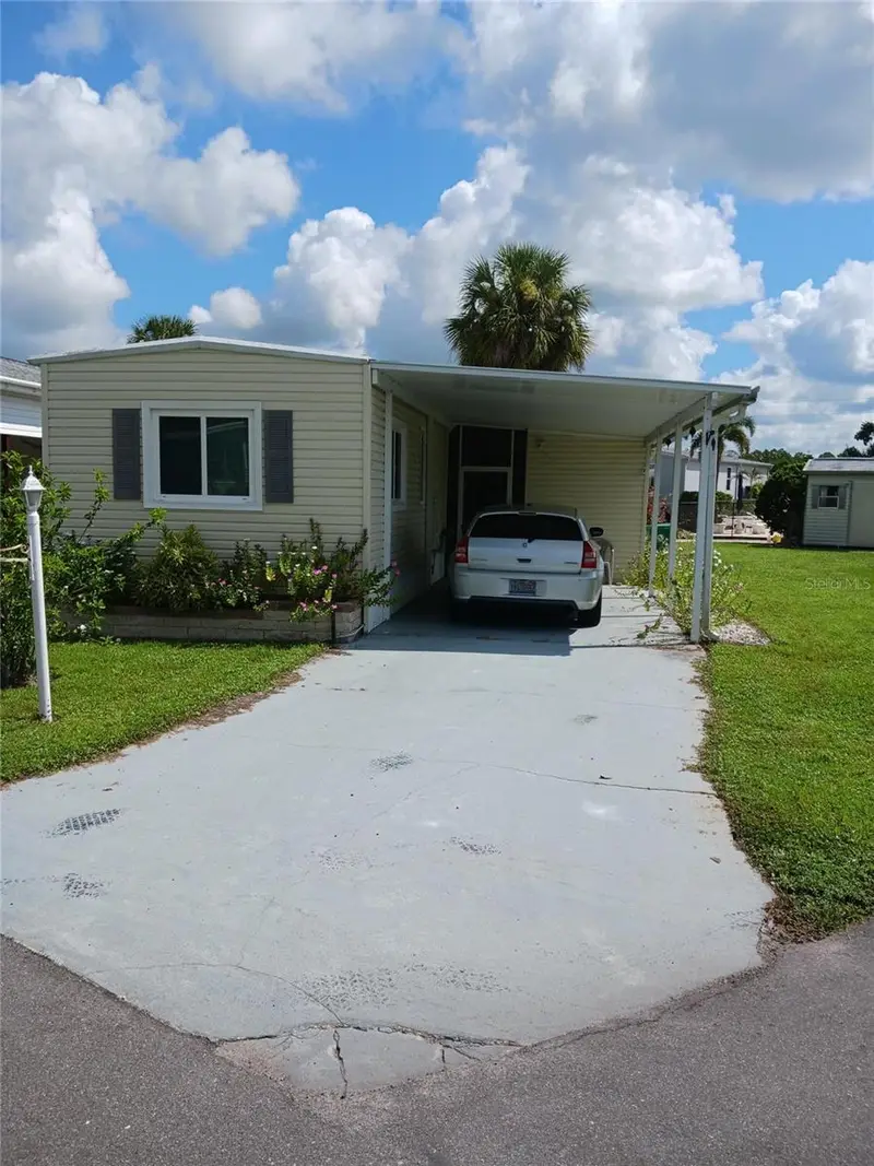 2906 Coquina Esplanade, FL