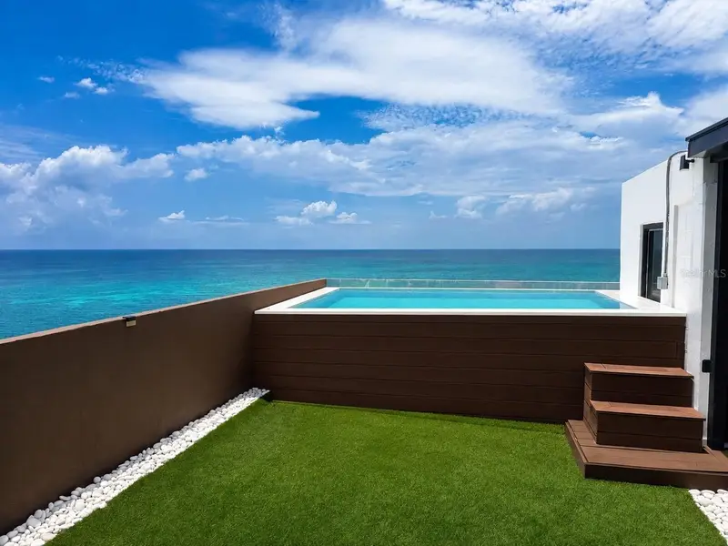 Inga 1 N Costamar Condominium #Ph, PR