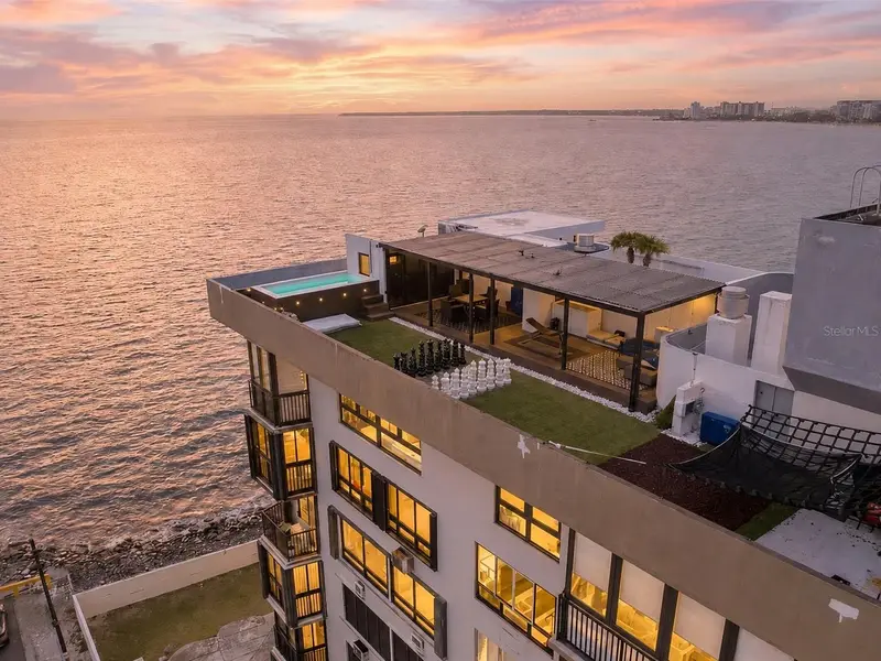 Inga 1 N Costamar Condominium #Ph, PR