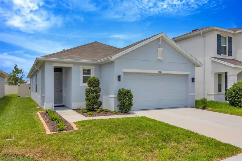 33801 Jasmine Star Loop, FL