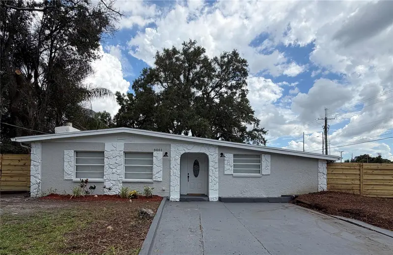 3001 E Fern St, FL