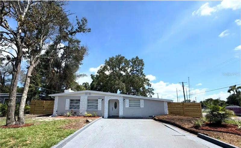 3001 E Fern St, FL