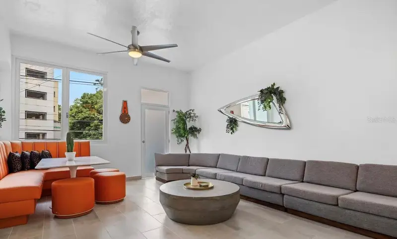 250 Calle Del Parquez #2b, PR