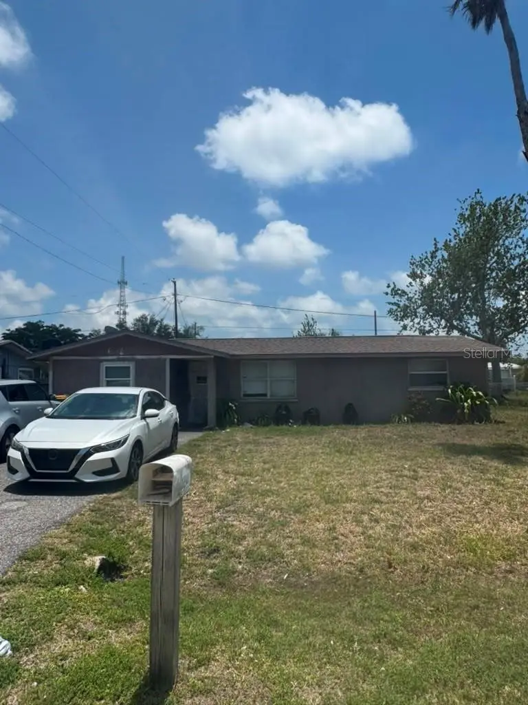 8289 Pelican Rd, FL