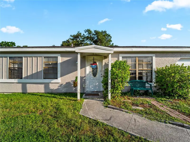 1018 Red Bay Ter Nw, FL