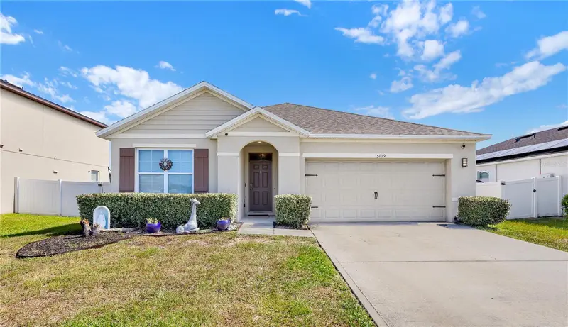 5709 Shaker Palm Pl, FL