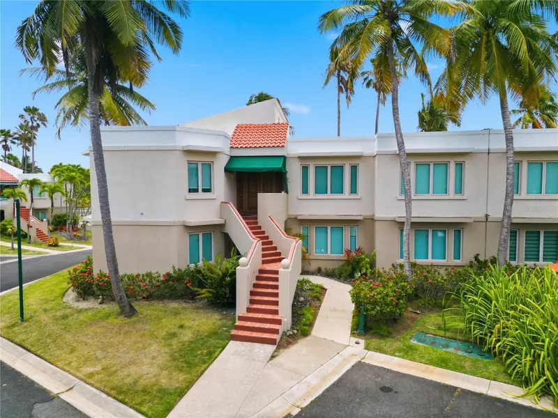 E Lakeside Villas #0, PR