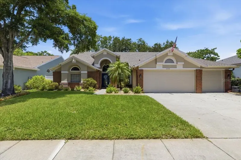 4703 Devonshire Blvd, FL