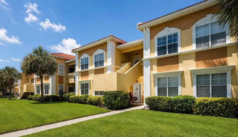 1155 Villagio Cir #202, FL