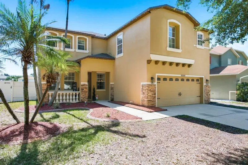 10330 Frog Pond Dr, FL