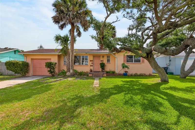 109 Claire Ter, FL