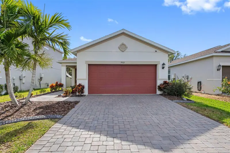 5513 Los Robles Ct, FL