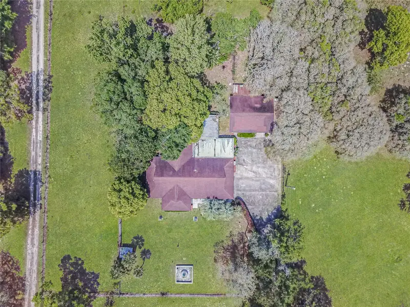 8225 E Highway 25, FL