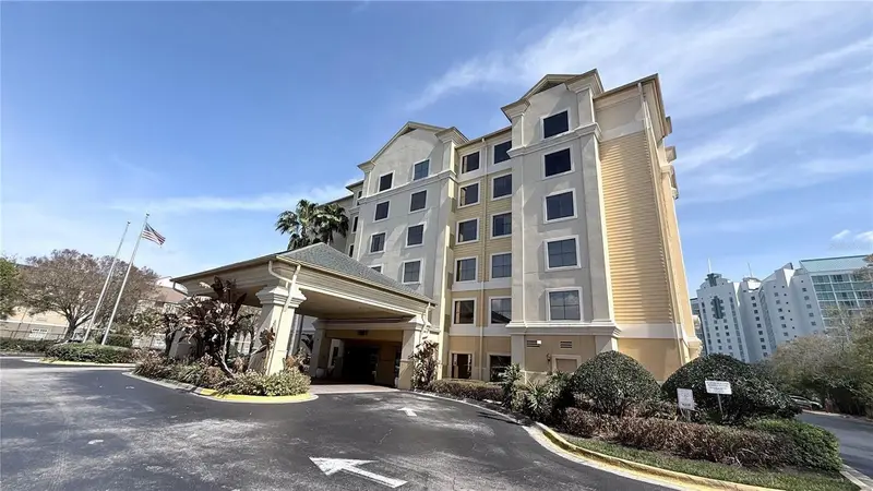 7601 Canada Ave #515, FL