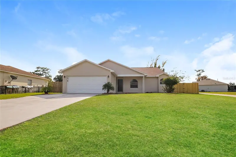 117 Dorchester Ct, FL