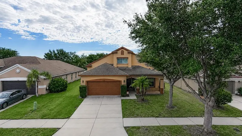 13659 Artesa Bell Dr, FL