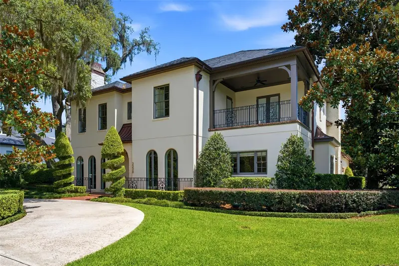 2228 Azalea Pl, FL
