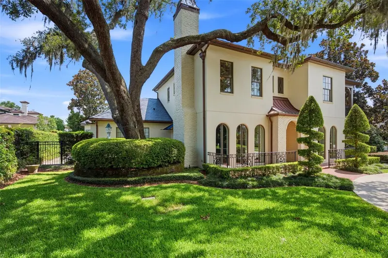 2228 Azalea Pl, FL