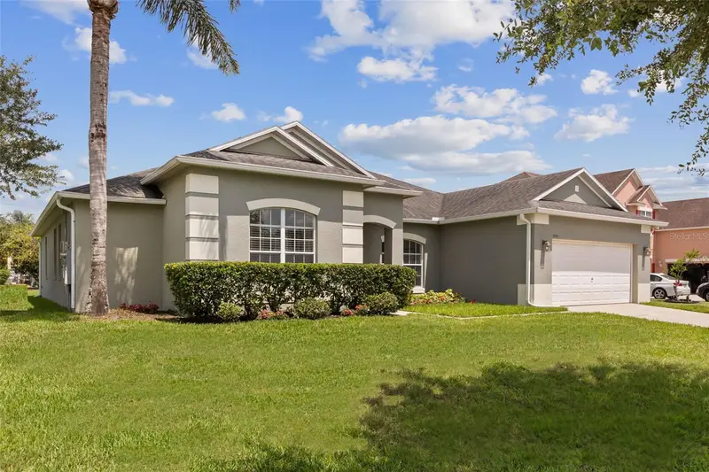 5101 Cedarleaf Ln, FL