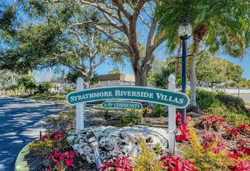 2731 Riverbluff Way #V76, FL