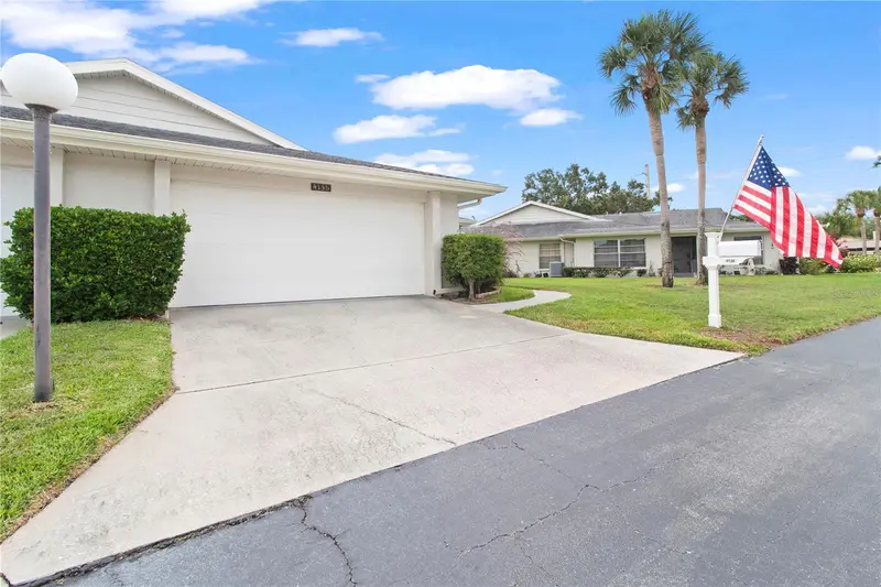4136 Bowling Green Cir #23, FL