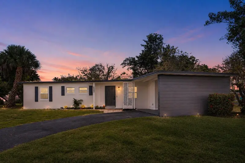 2597 Starlite Ln, FL