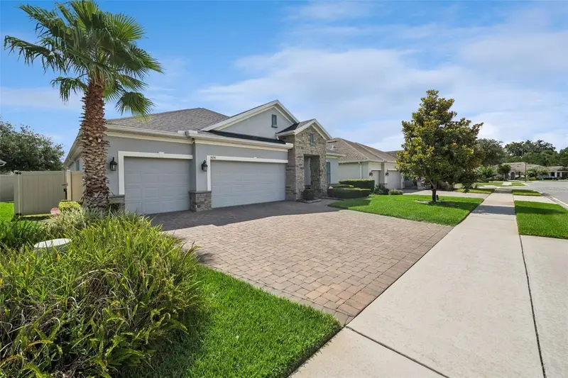 14241 Sunridge Blvd, FL