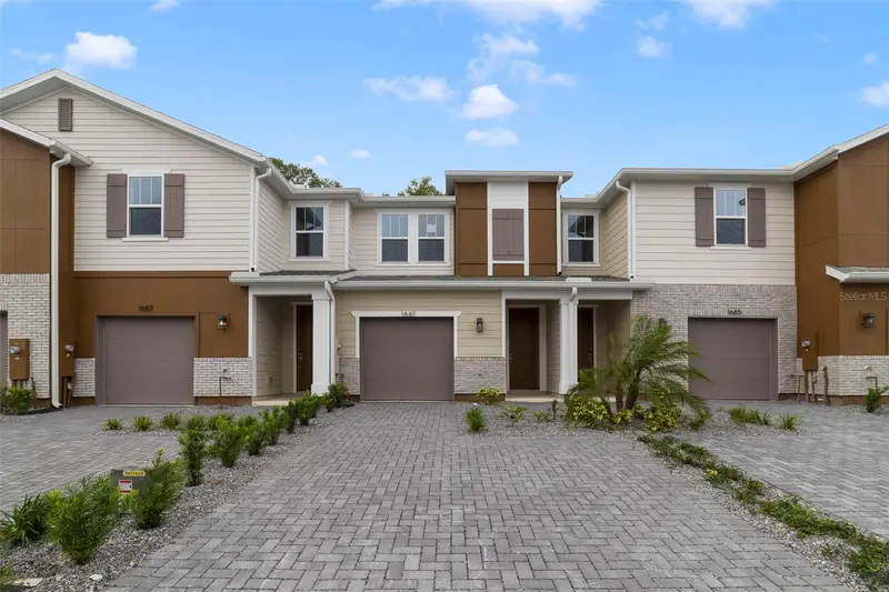 1661 Greenleaf Woods Cv, FL