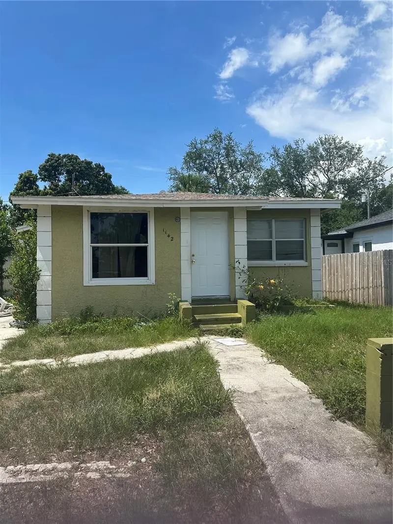 1142 Engman St, FL