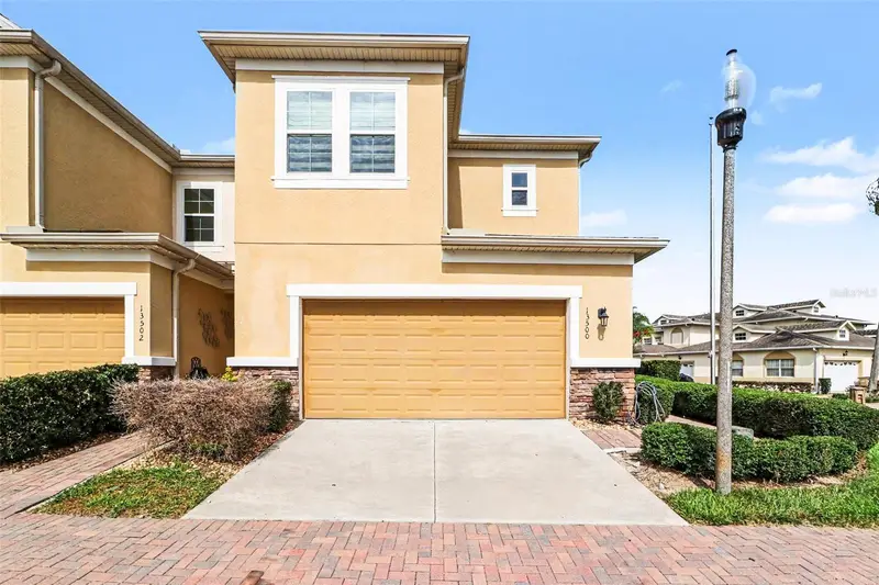 13500 Fountainbleau Dr, FL