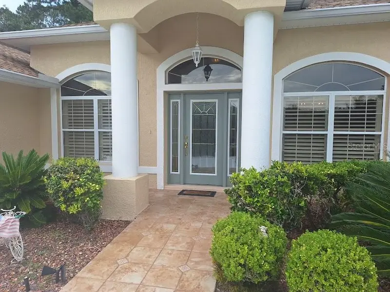39 Evans Dr, FL