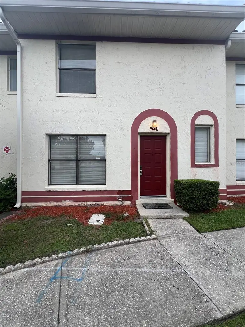 6231 Yorktown Dr #140, FL
