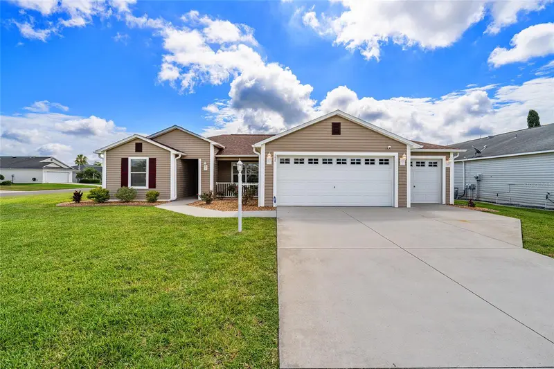 2446 Hopespring Loop, FL