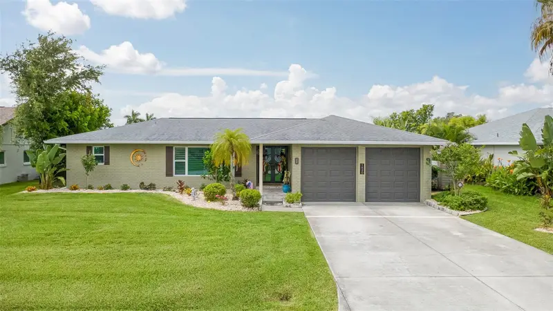 1820 Se 36th Ter, FL