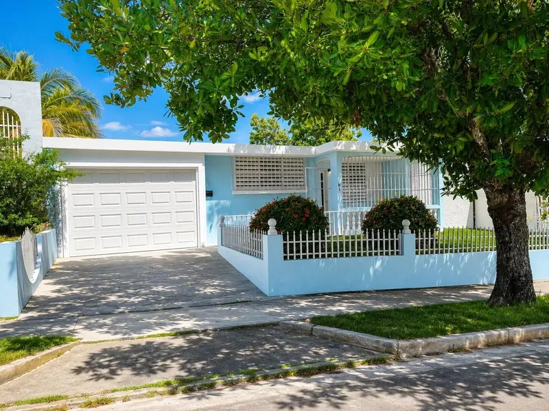 D5 Calle Canario Villa Serena, PR