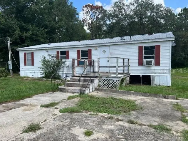 126 Switzerland St, FL