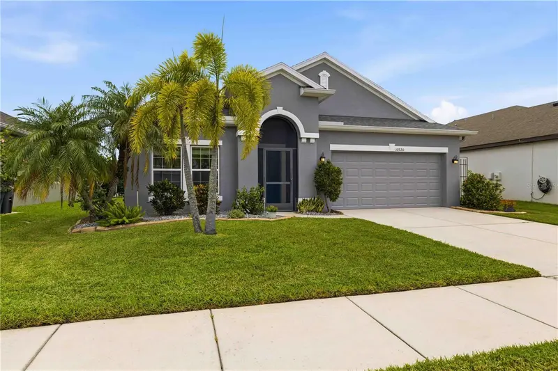 10920 E 79th St, FL