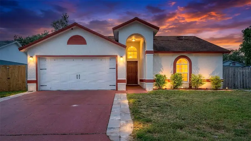 3312 Queens Cove Loop, FL