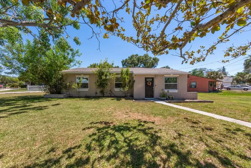 1135 Fairmont St, FL