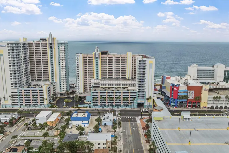 300 N Atlantic Ave #405, FL