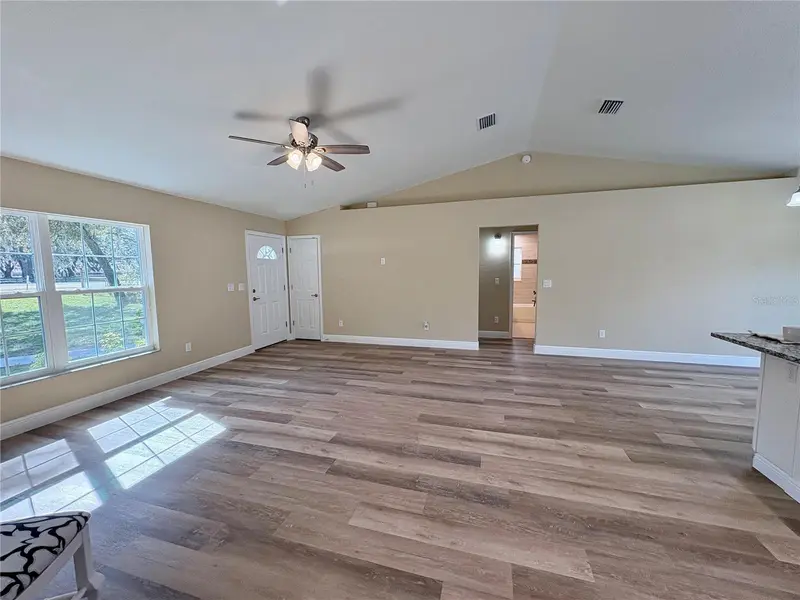 9337 Se Highway 42, FL