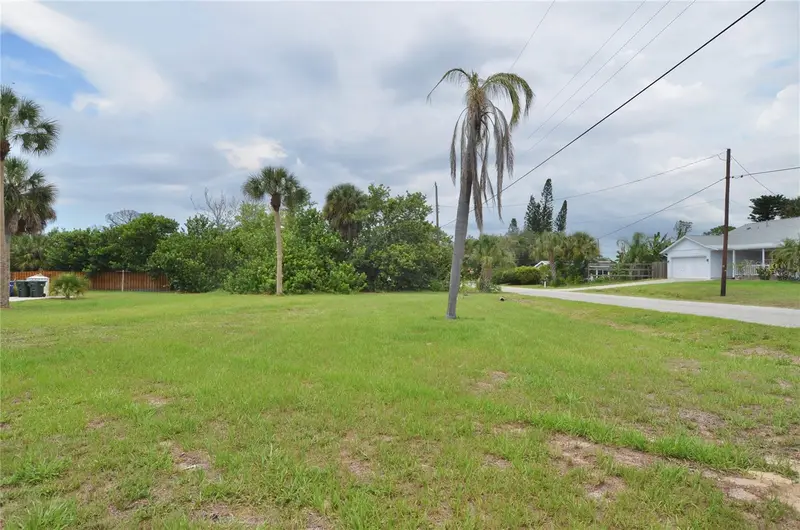 610 Coquina Ct, FL