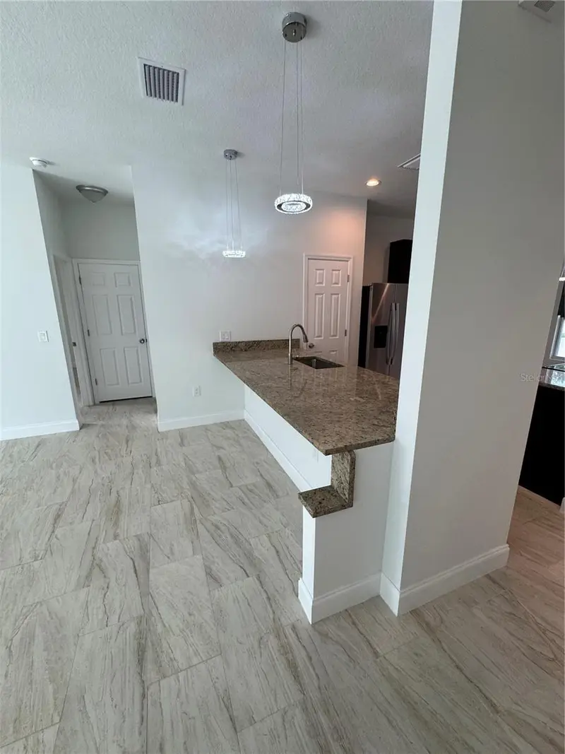 2452 Ainsworth Ave, FL