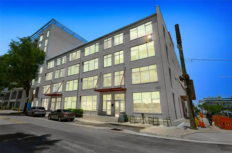 101 N 12th St #205, FL