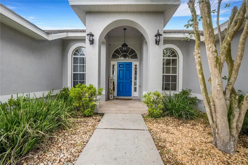 8722 Fort Socrum Village Pl, FL