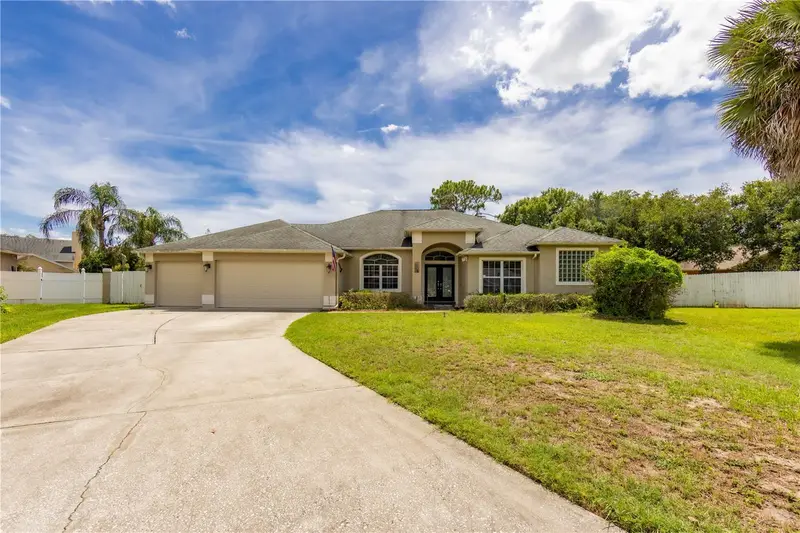 4736 Sudbury Dr, FL